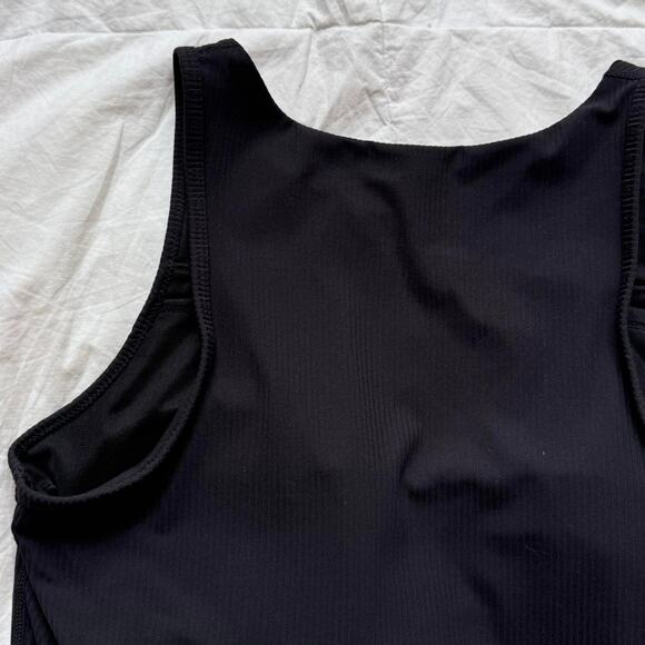Avia Black activewear top with cutout sz S built in bra gym workout - Picture 5 of 5